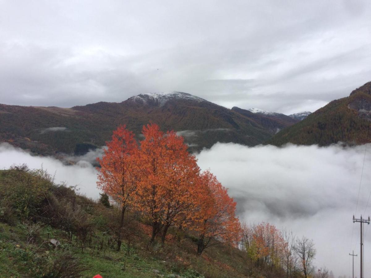 Agri-B&B Lou Col Canosio 外观 照片