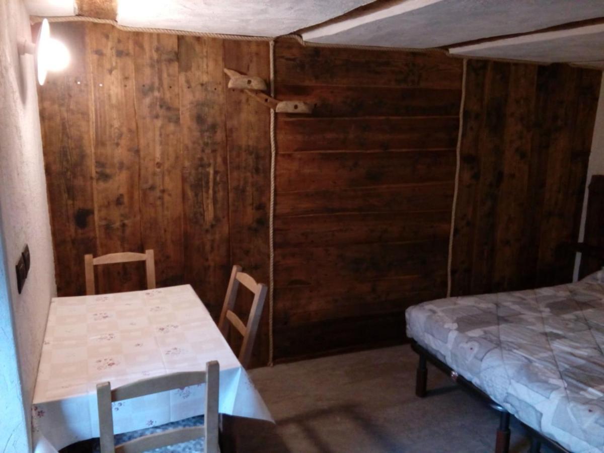 Agri-B&B Lou Col Canosio 外观 照片