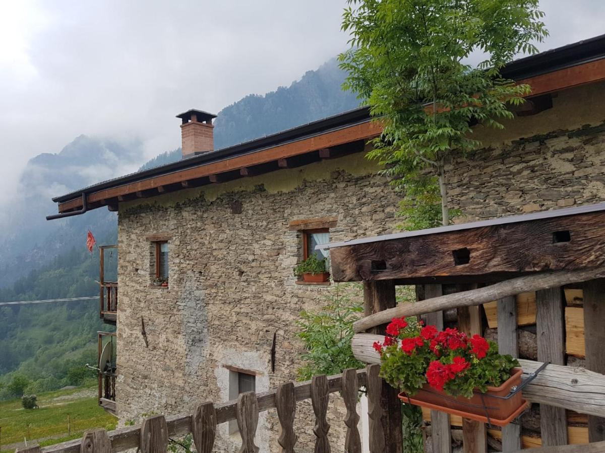 Agri-B&B Lou Col Canosio 外观 照片