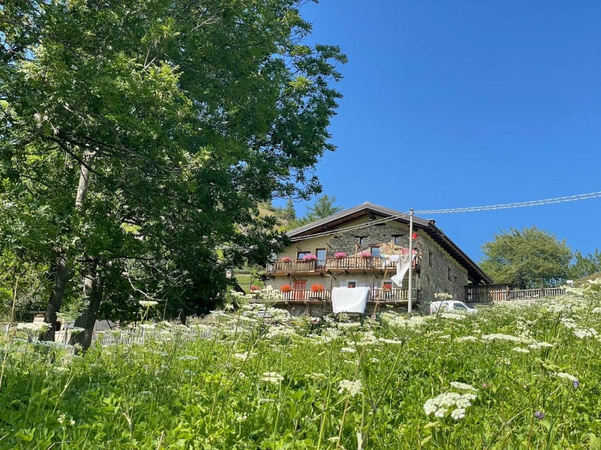 Agri-B&B Lou Col Canosio 外观 照片